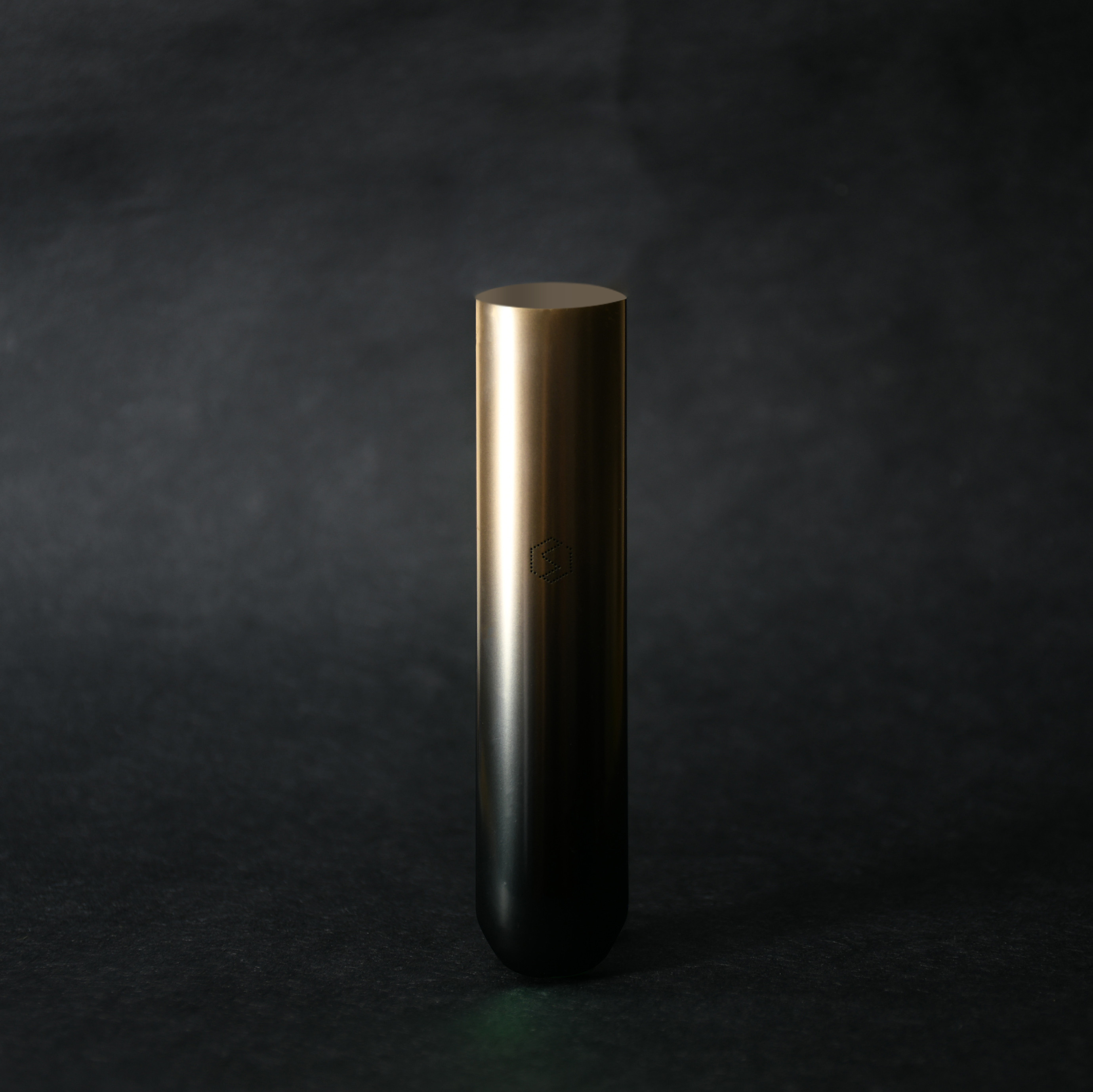 Legendaa Device - Titanium Gold-image
